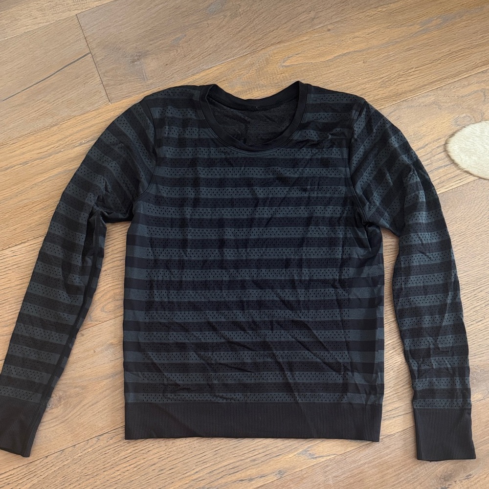 Lululemon Black Striped Long Sleeve Shirt